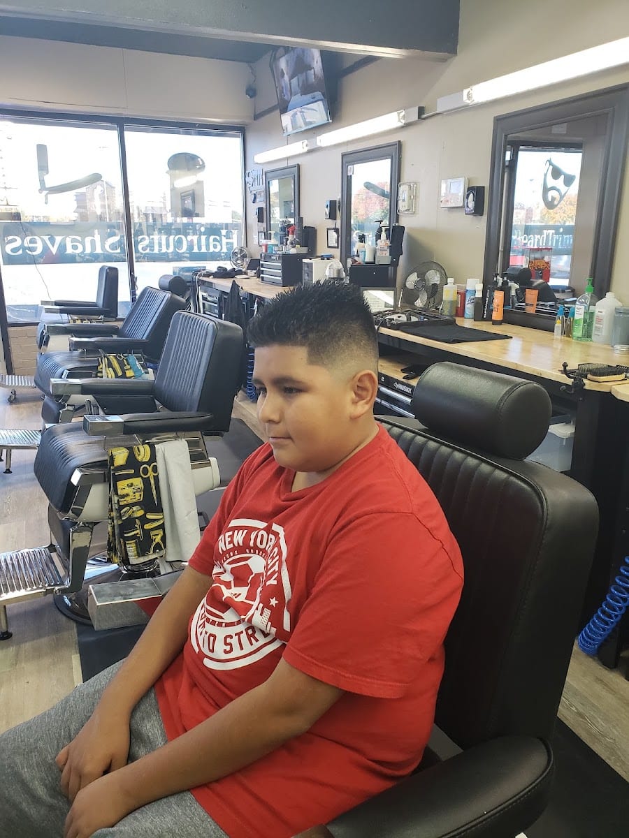 Flores barbershop LLC., photo 2
