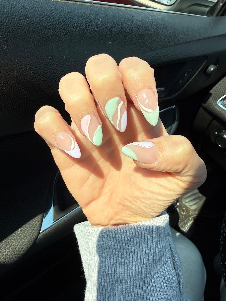 Island Day Spa Nail Lounge