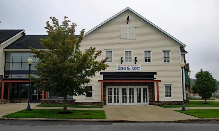 The Bone & Joint Center