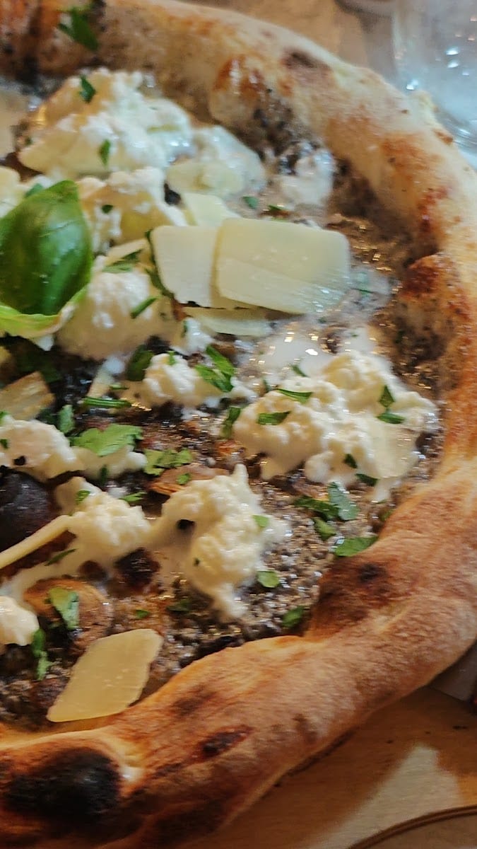Pizzeria restaurant Ô Soleil de Naples, photo 3