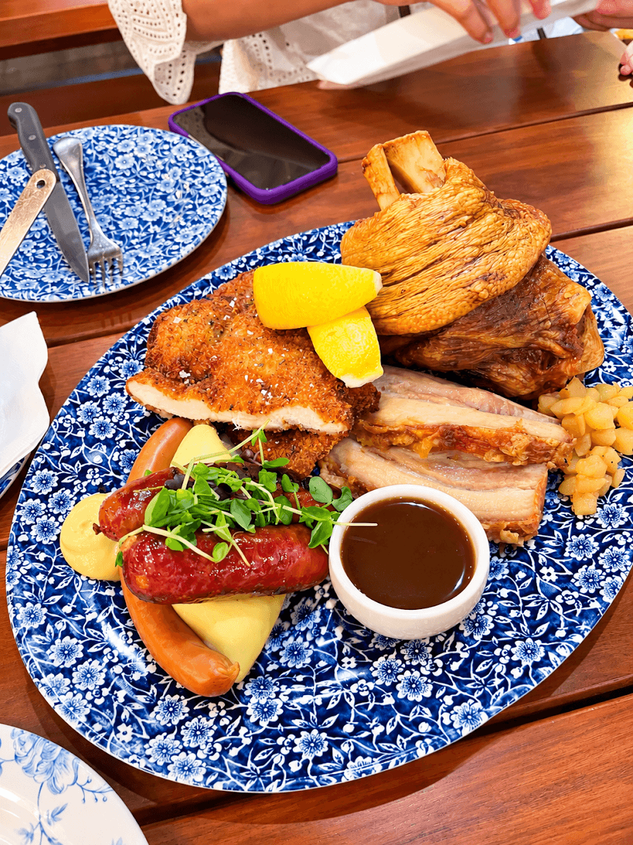 The Bavarian Mackay, photo 3