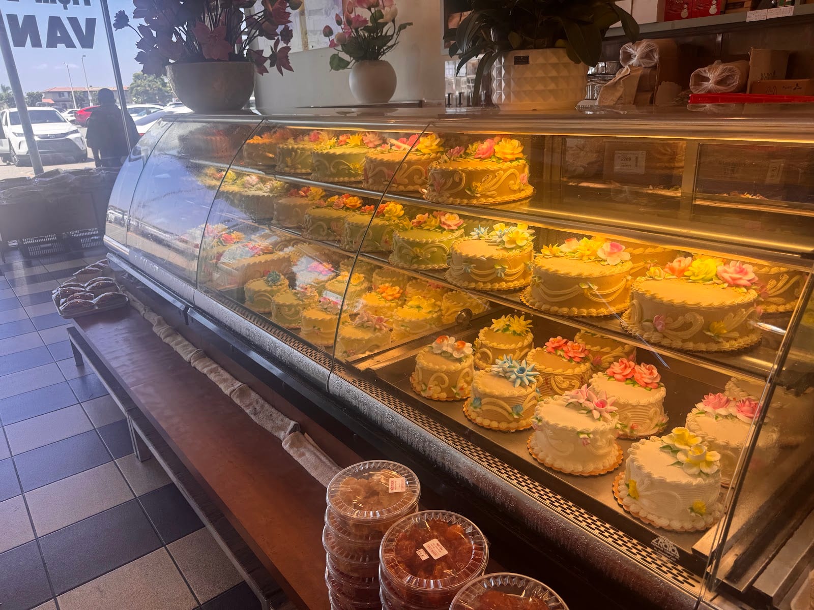 Van's Bakery, photo 2