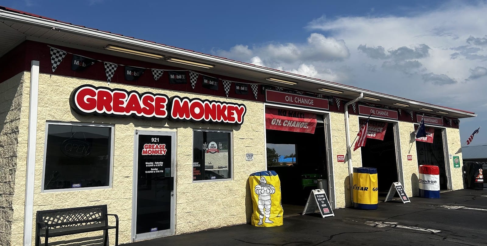 Grease Monkey, photo 2