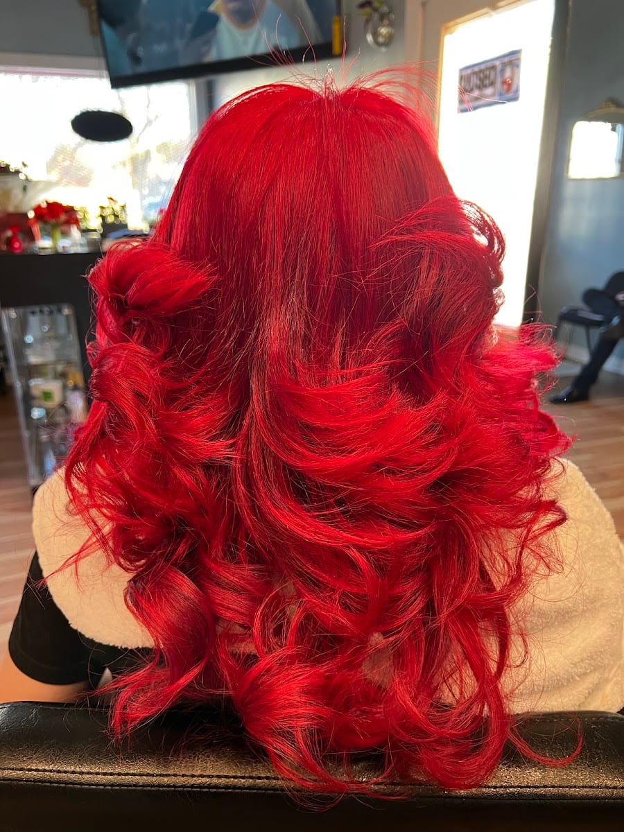 Amarilys unisex hair salon