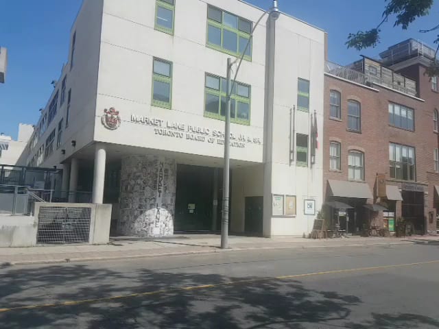St. Lawrence Community Recreation Centre, photo 3