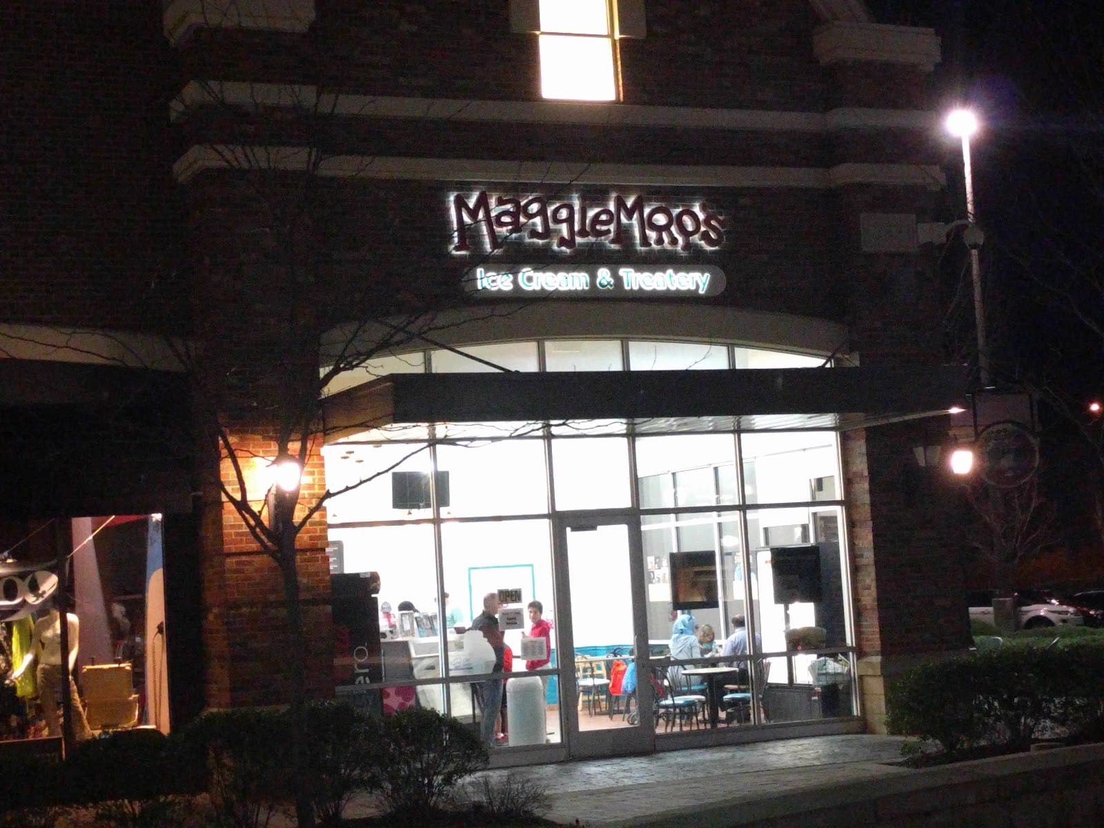 MaggieMoo's, photo 2