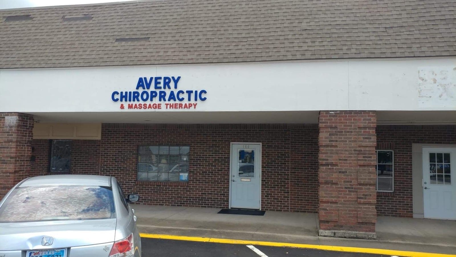 AVERY CHIROPRACTIC, photo 2