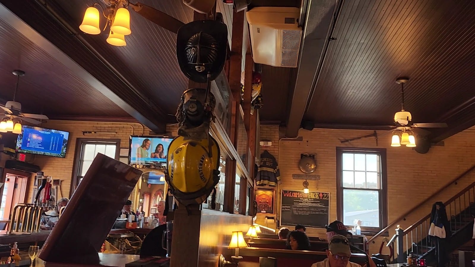 Hose 22: Firehouse Grill, photo 2