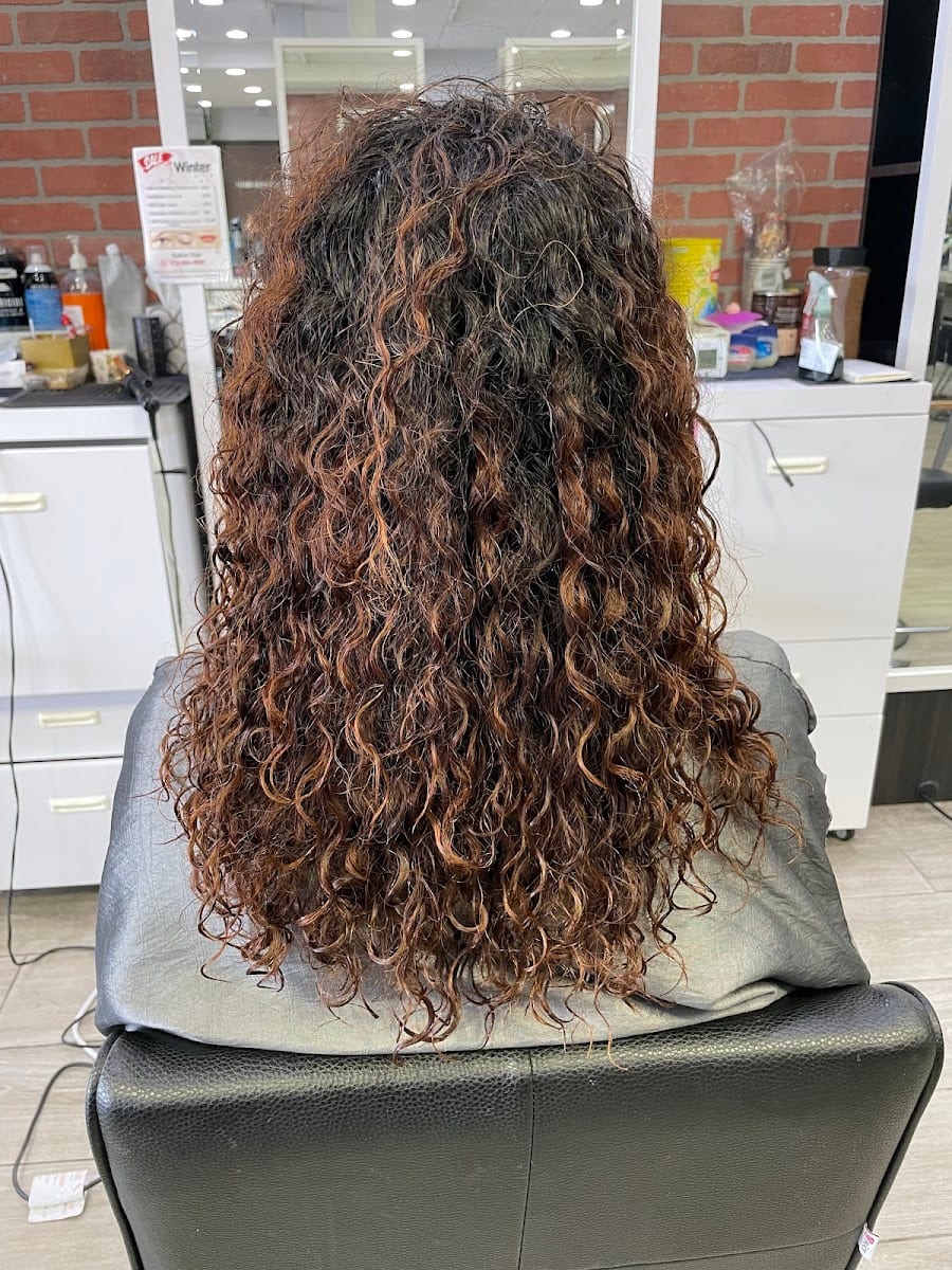 K Top Hair Salon