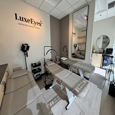 Sola Salons