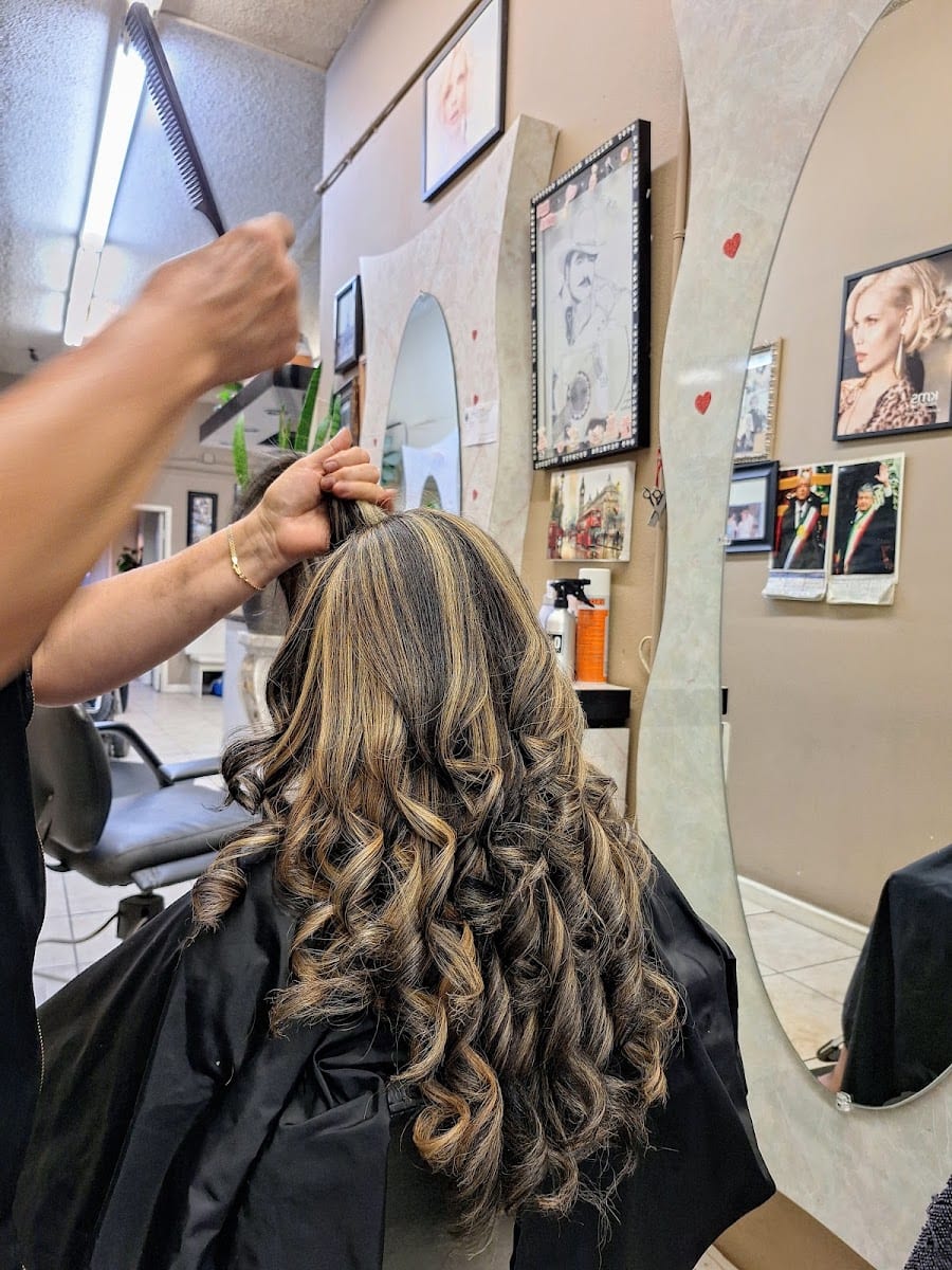 Eva's Beauty Salon Unisex