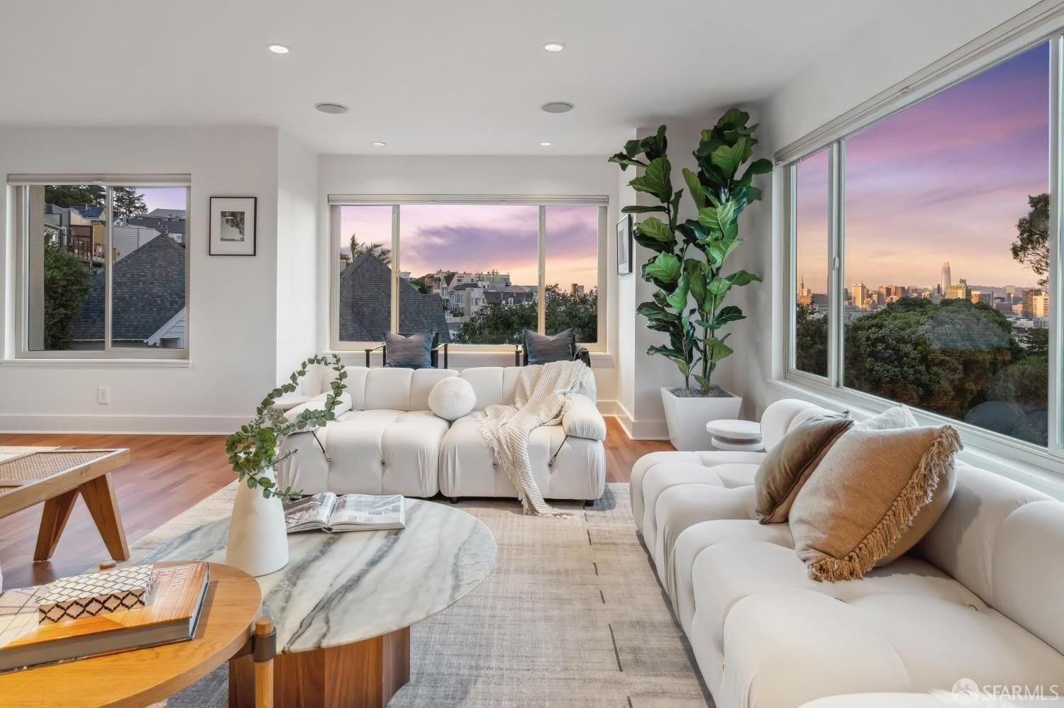 Stephen J Bartlett - San Francisco Real Estate - The Domicile Properties Team @Compass, photo 4