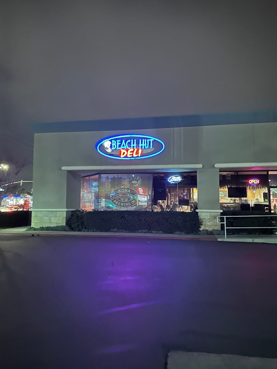 Beach Hut Deli Huntington Beach, photo 3