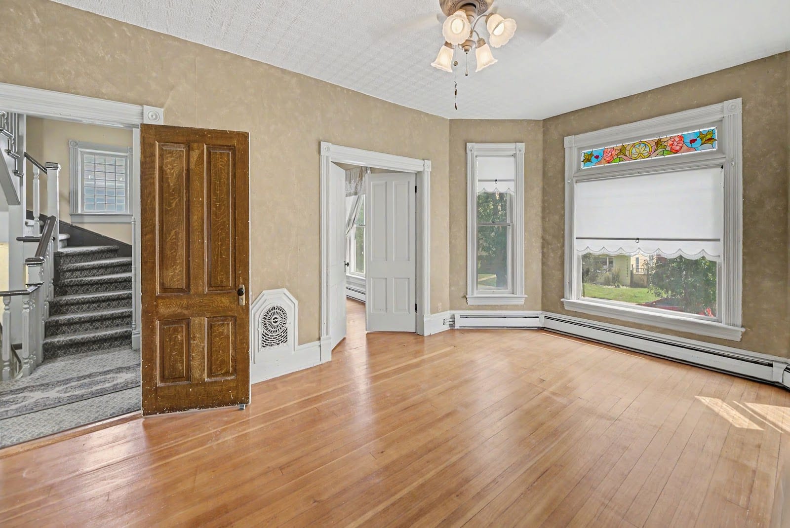 Cassie Smith Real Estate, photo 3