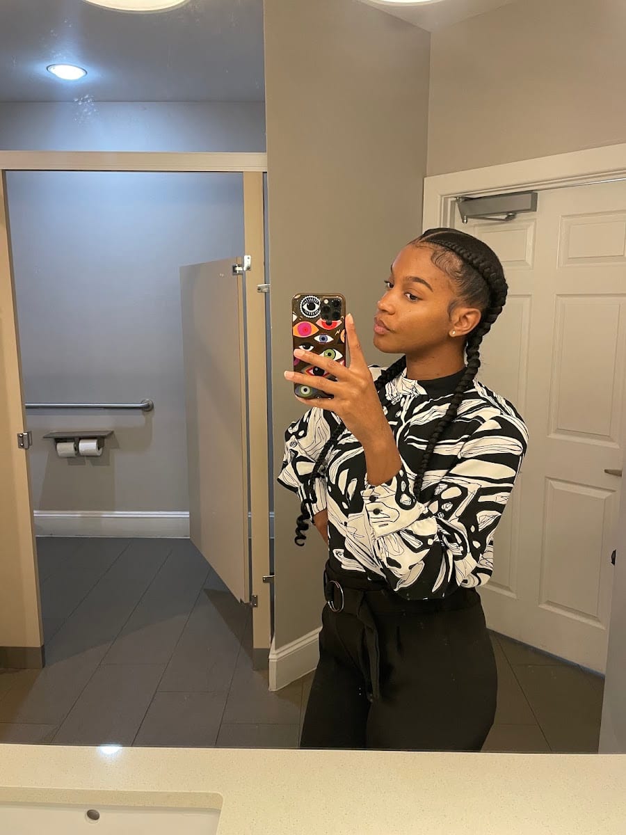YANDEH BRAIDING SALON & BEAUTY SUPPLY, photo 2