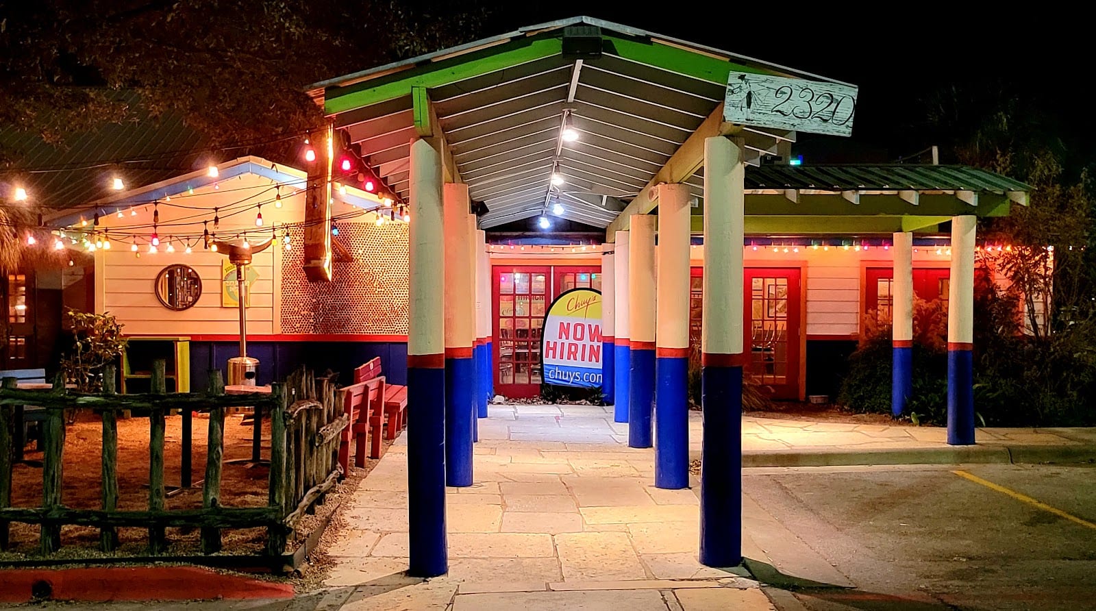 Chuy's, photo 2
