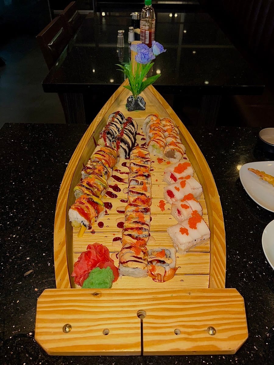 Kobe Steakhouse & Sushi Bar, photo 3