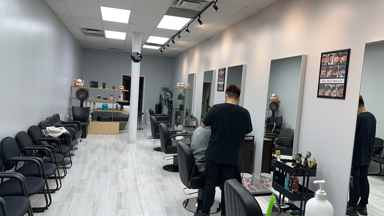 A&T Hair Salon, photo 2
