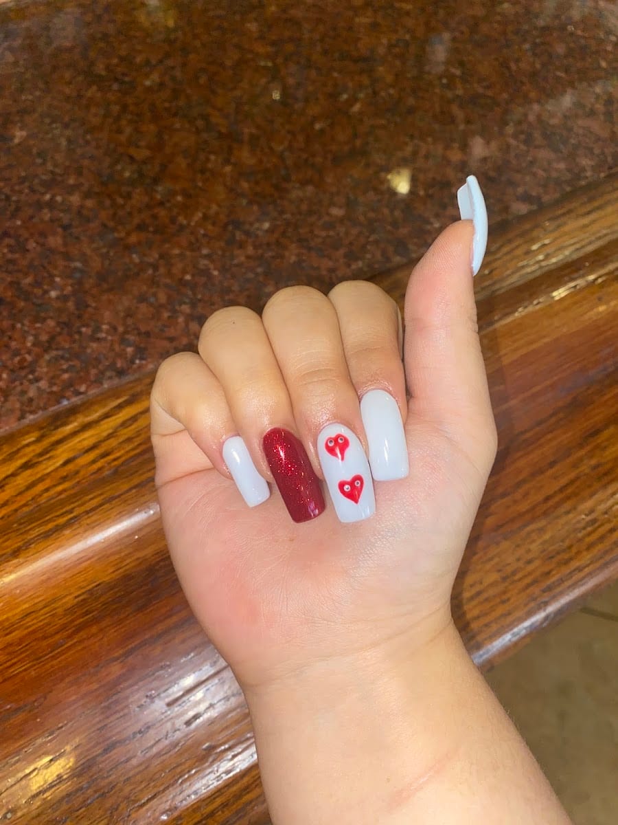 Number One Nails by Thi, photo 2