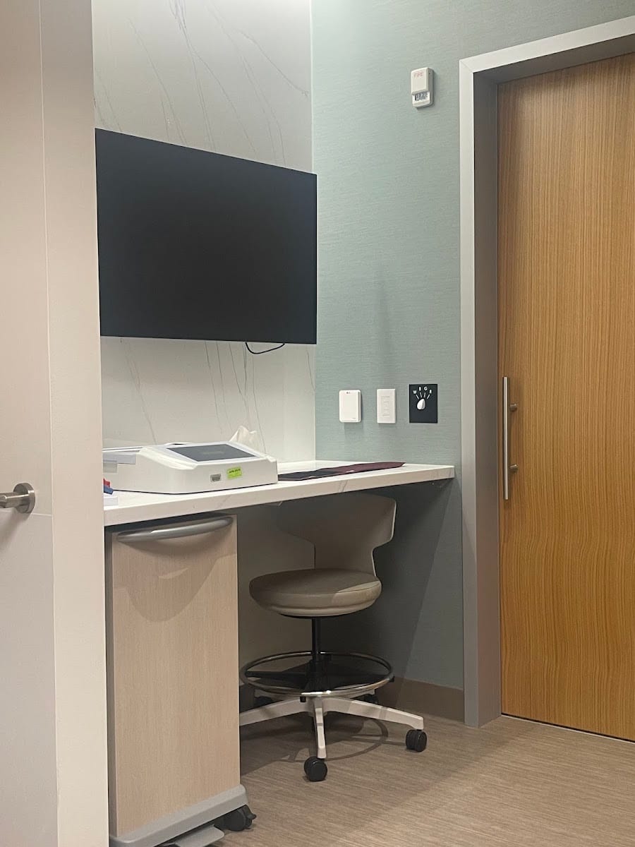 VMG Electrophysiology - Paramus, photo 2