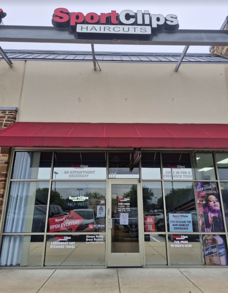 Sport Clips Haircuts of Round Rock - Palm Valley Plaza, photo 4