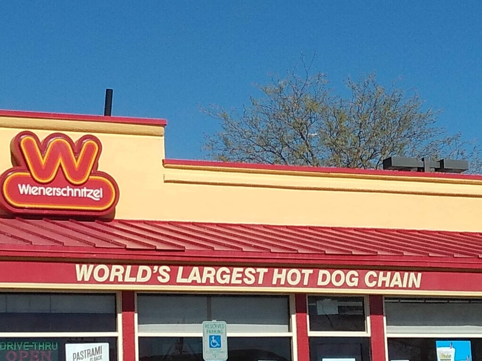 Wienerschnitzel, photo 2