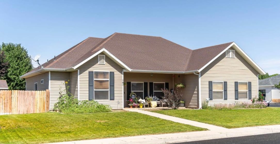 Kiko Keeps It Real Estate - KW ASCEND Keller Williams Realty
