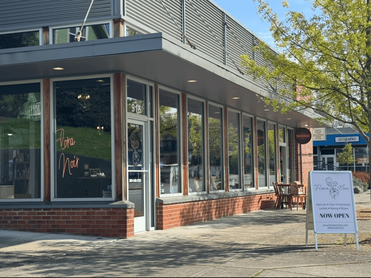 Flora + Noir Salon and Spa, photo 4