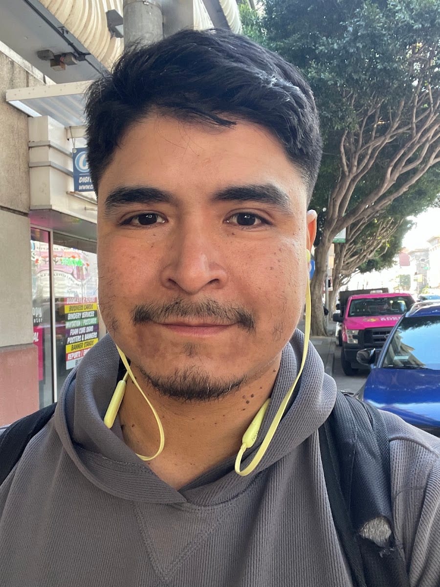 Ernesto's Hair Salon