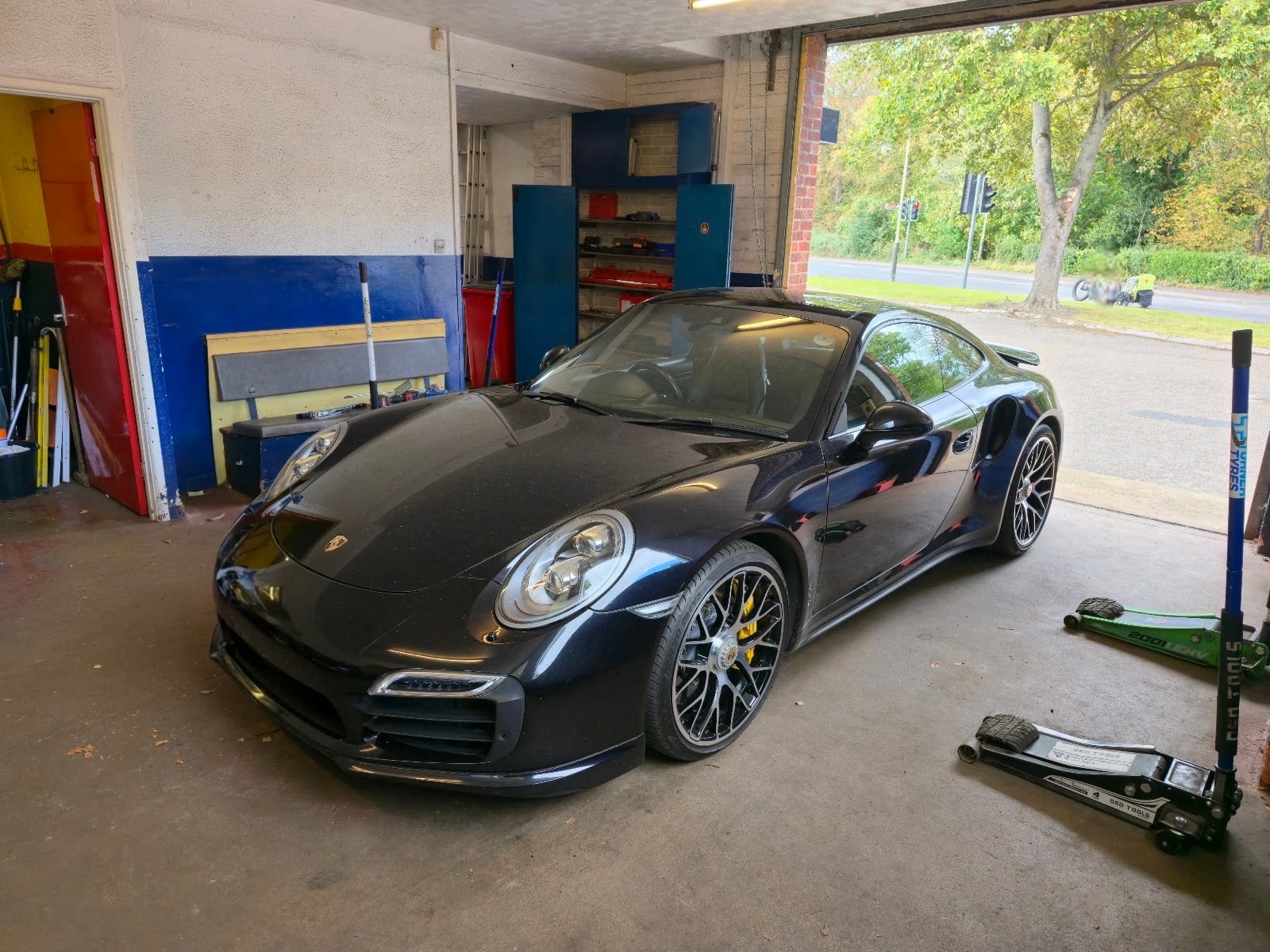 Turner Tyres, photo 3