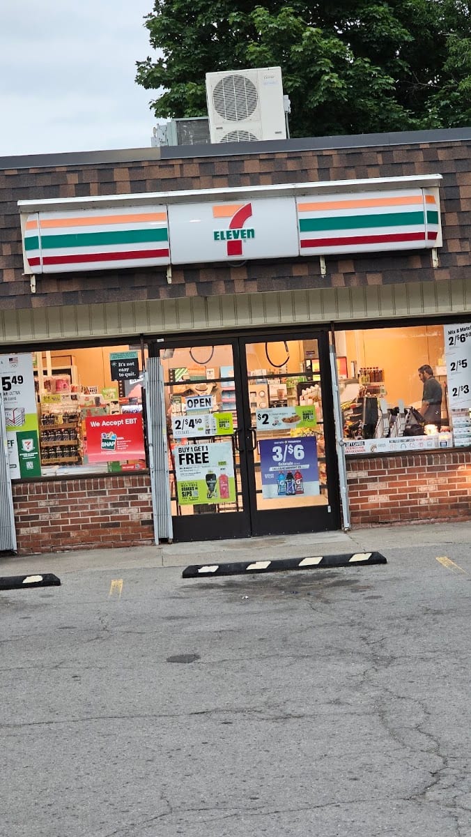 7-Eleven, photo 2