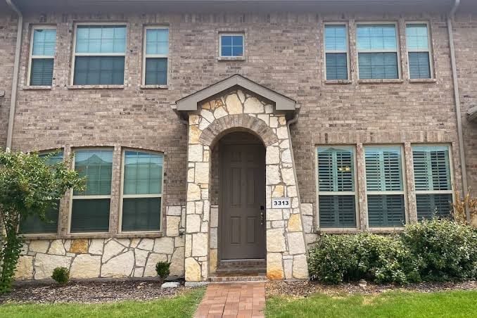 Landing | Chic 1BD, Courtyard, Gym, photo 2