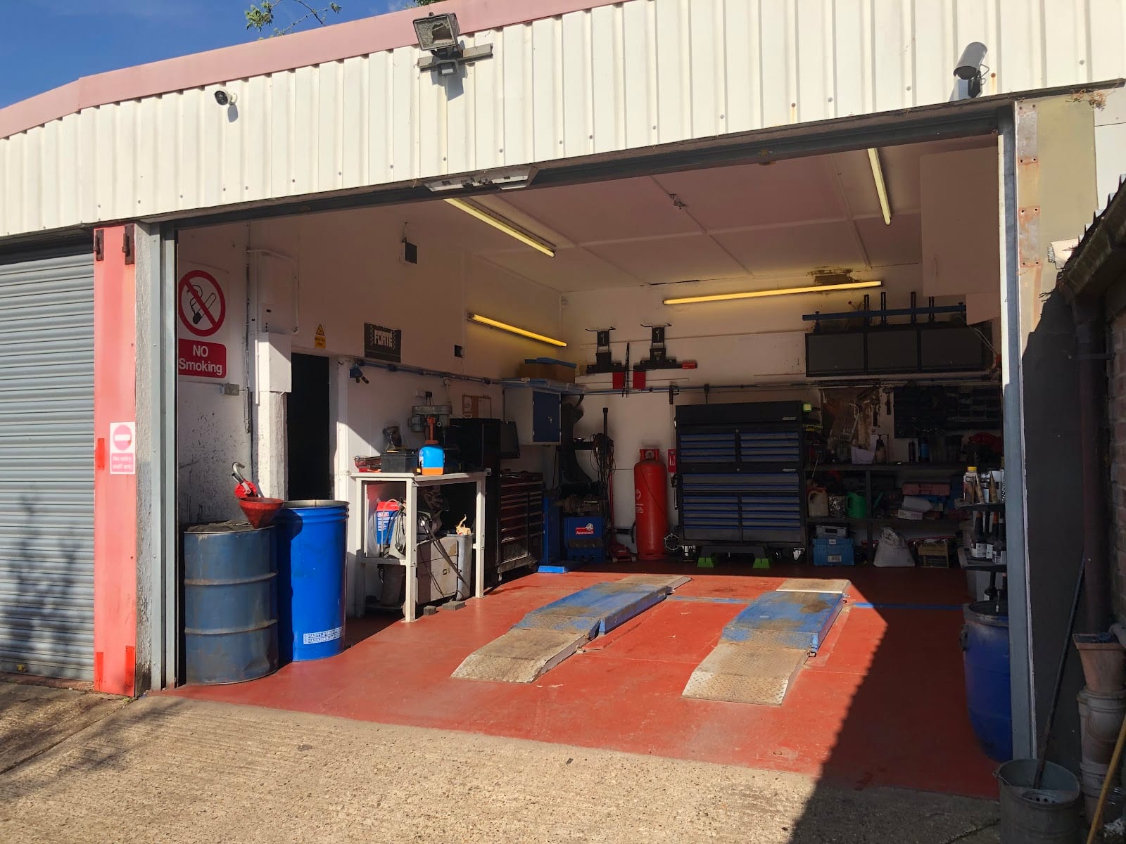 JC cars / ECU Connection