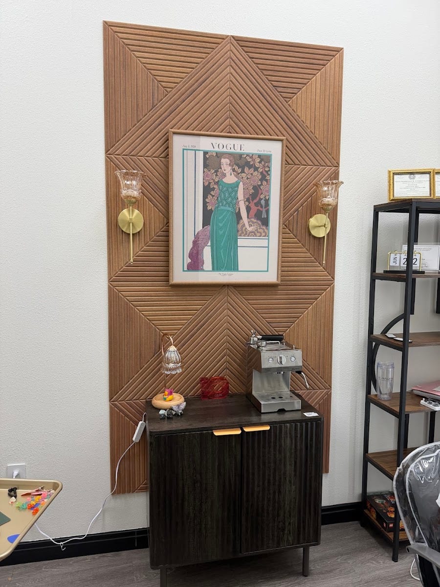 Wild Hue Salon, photo 4