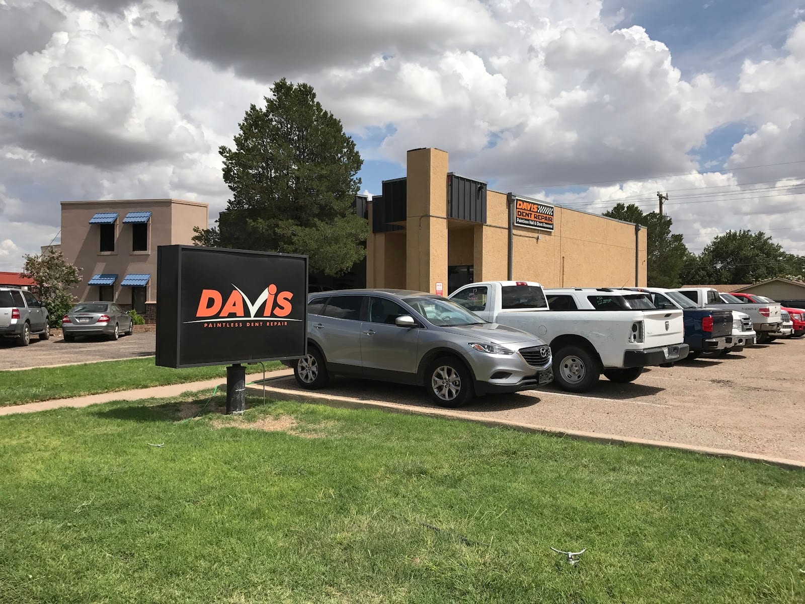 Davis Dent Repair, photo 2