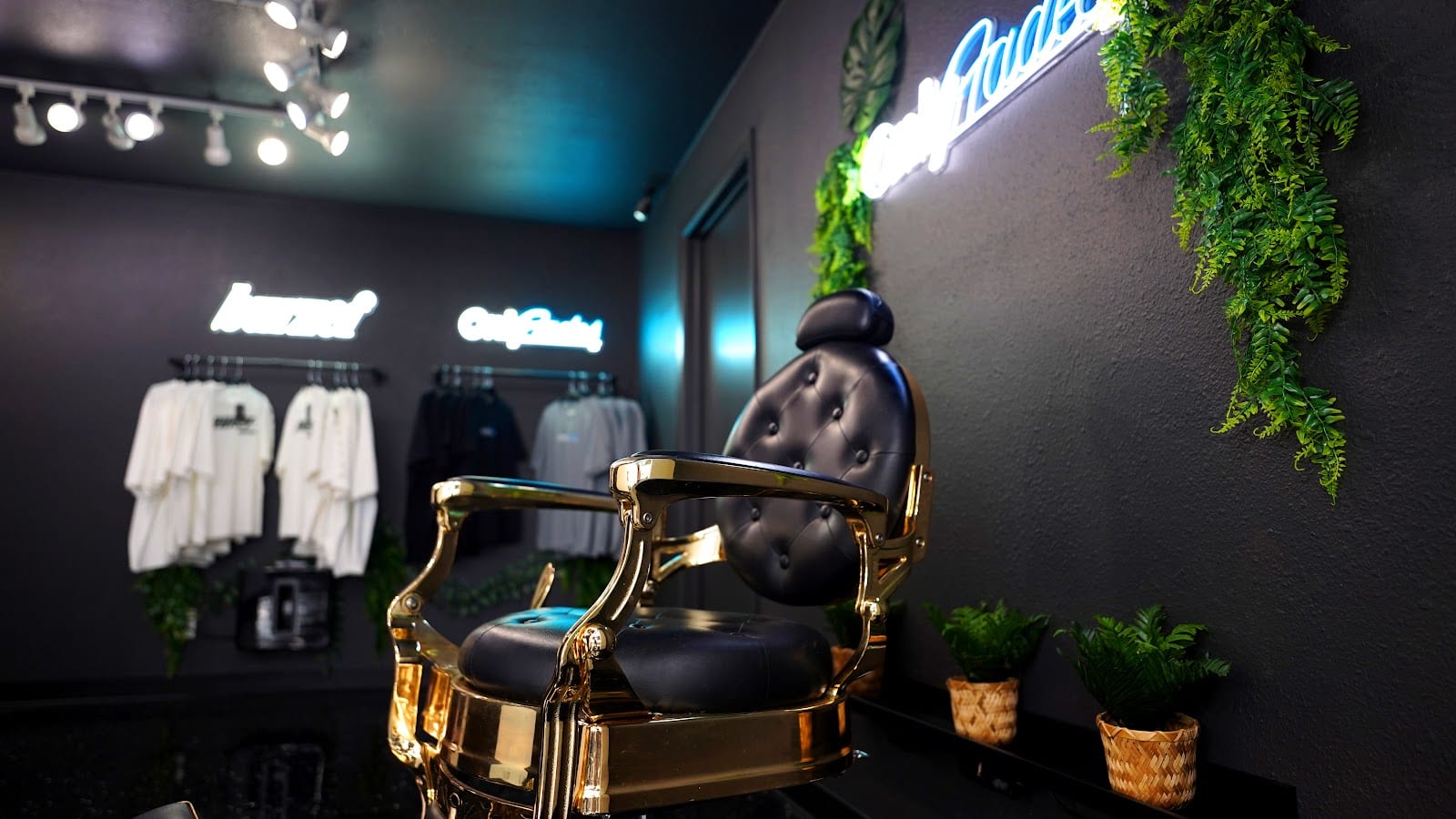 Marcuts The Barber, photo 3