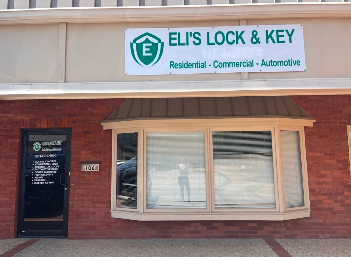 Eli's Lock and Key, photo 2
