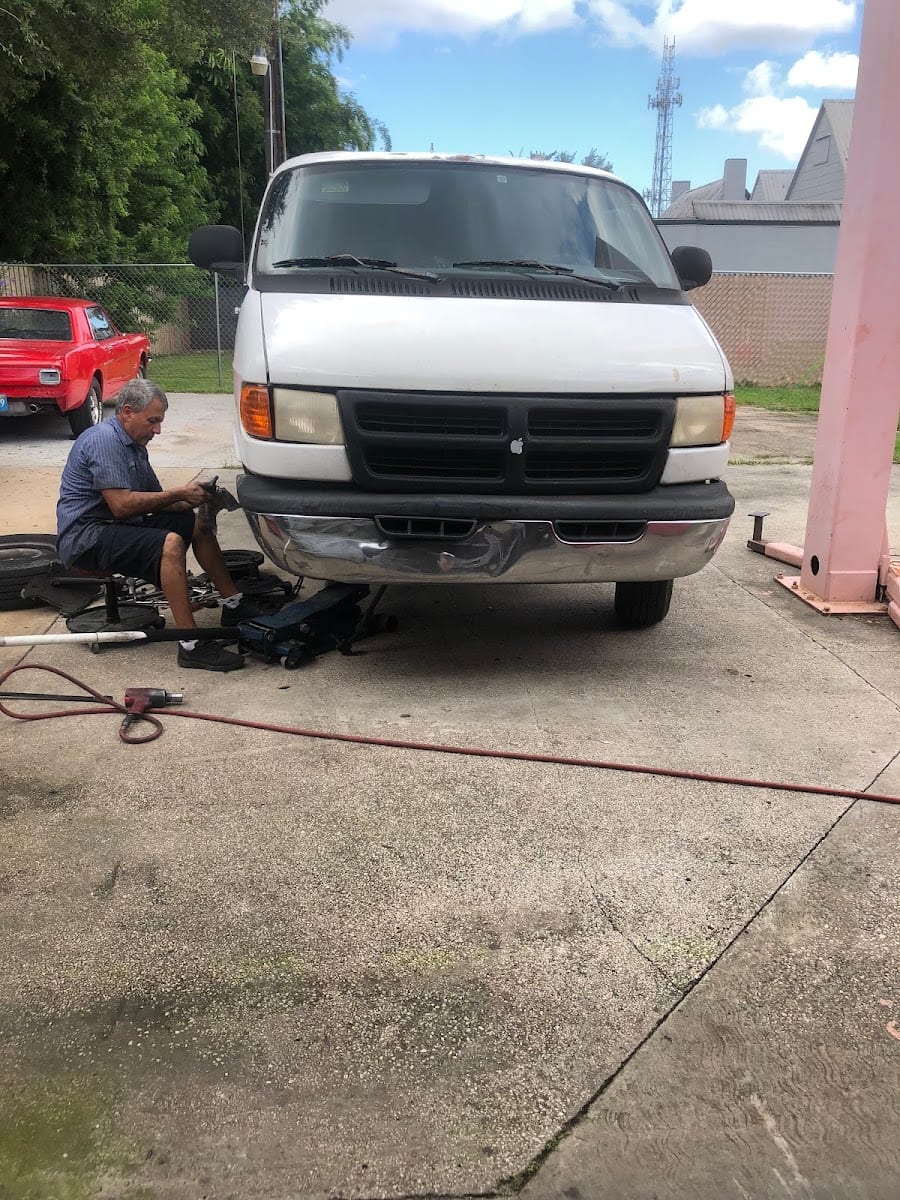 Ruben's Auto Repair, photo 2