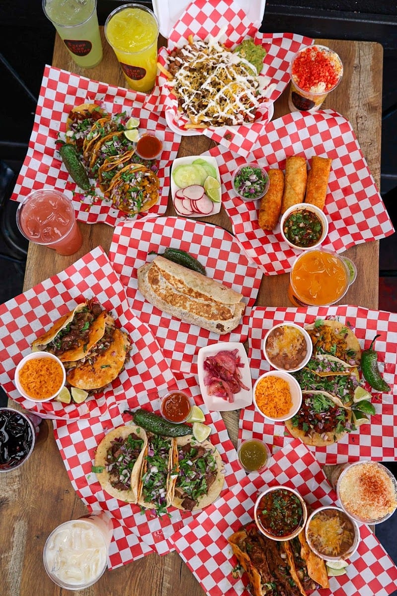 Tacos Los Barrios - RESTAURANT Buffalo & Cheyenne