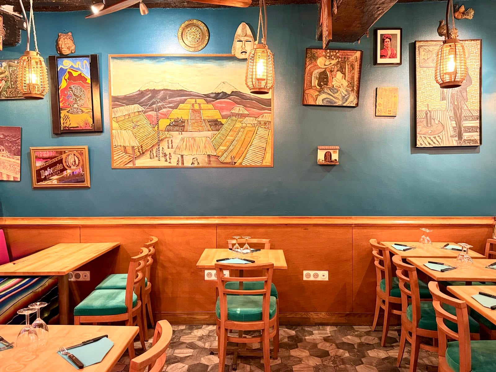 Azteca restaurant mexicain | Fajitas & Guacamole, photo 2