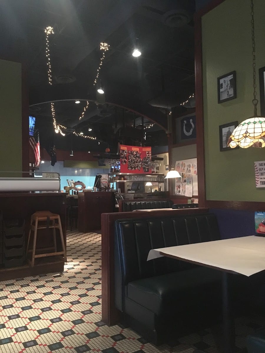 Garfield's, photo 2