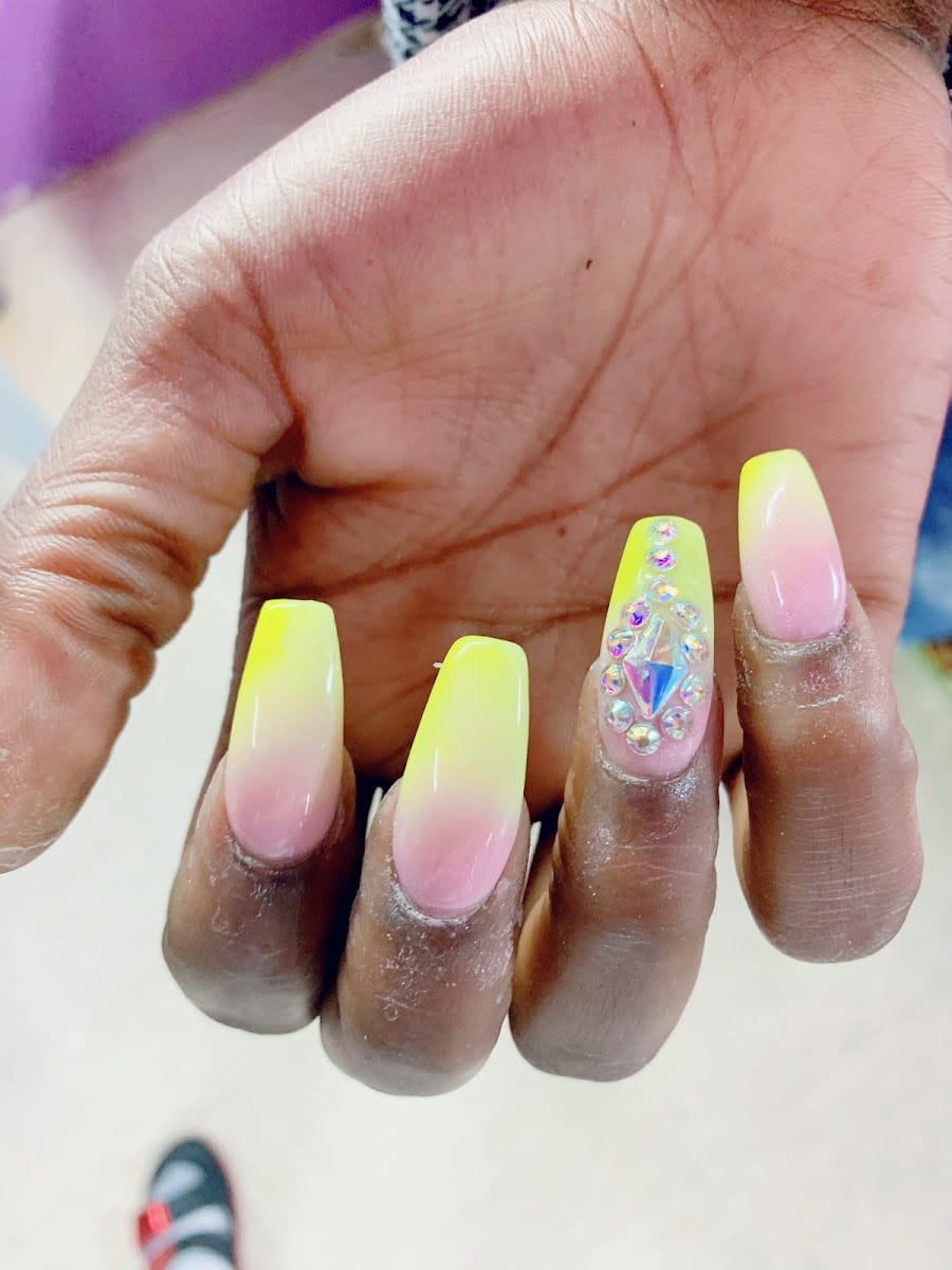 Lily Nail Care