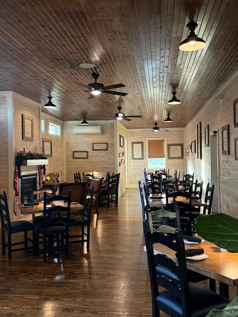 Grapevine On Main, photo 4