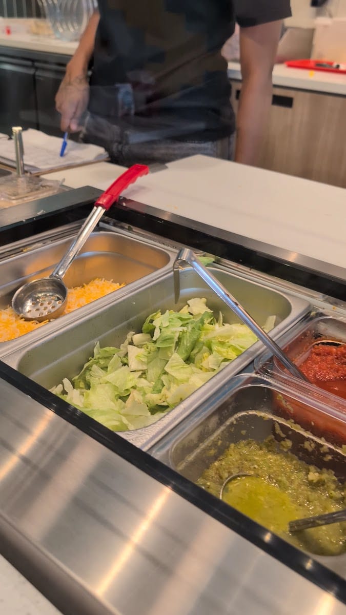 Barrio Burrito Bar, photo 3