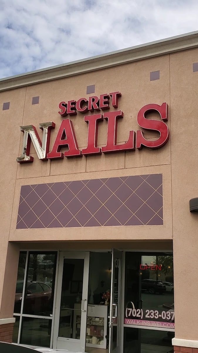 Secret Nails, photo 2