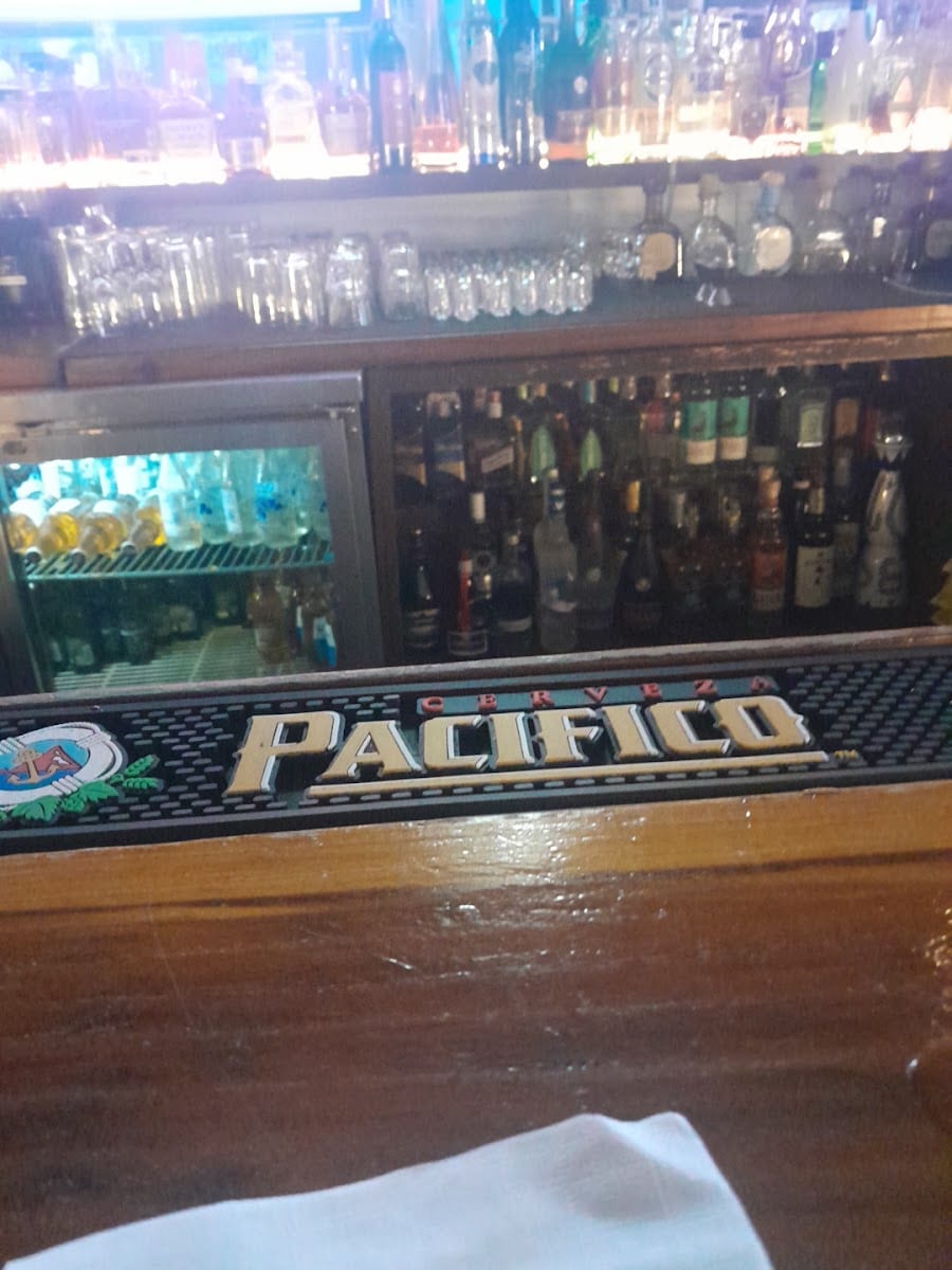 Tikal Bar, photo 2