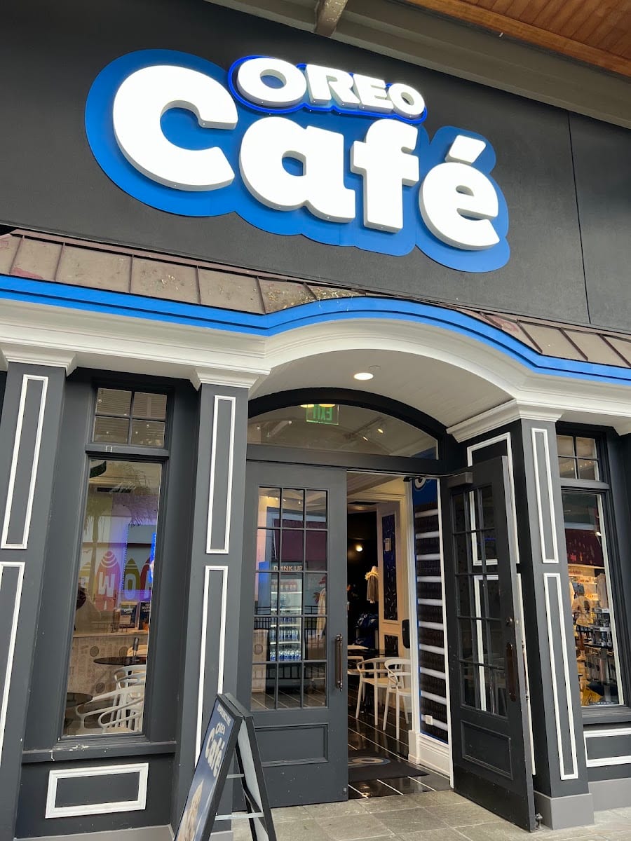 Oreo Cafe