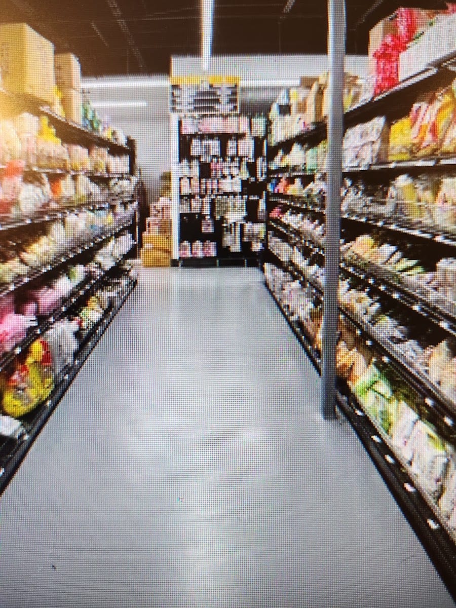 HL Asian Market