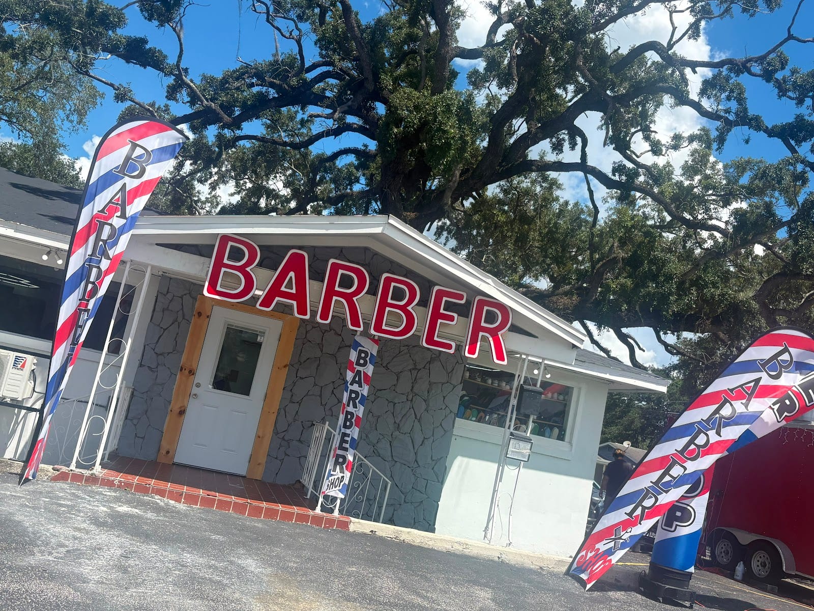 Juan Elegant Barbershop, photo 2