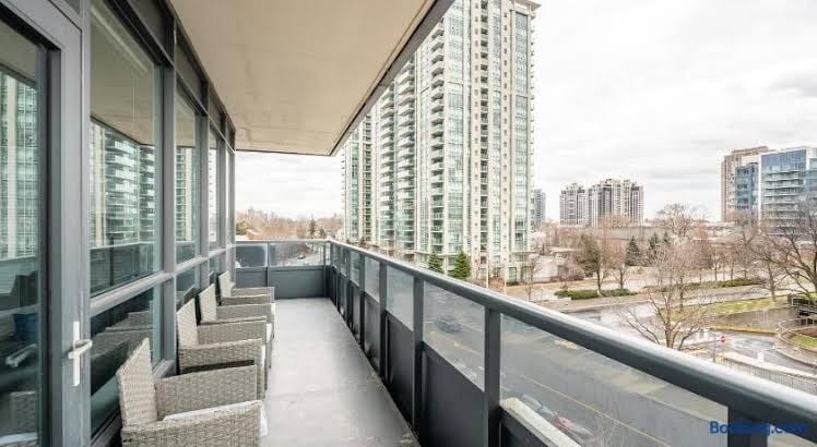 Cozy 2BR 2BA Condo | Steps to Subway | Pool & Gym